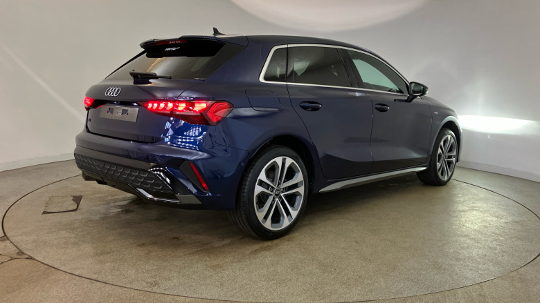 Audi A3 1.5 TFSI e 204 S Line 5dr S Tronic Hatchback